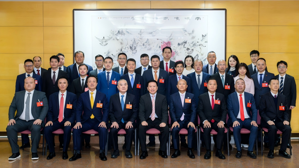 省港澳办举办港澳闽籍代表人士新春茶话会