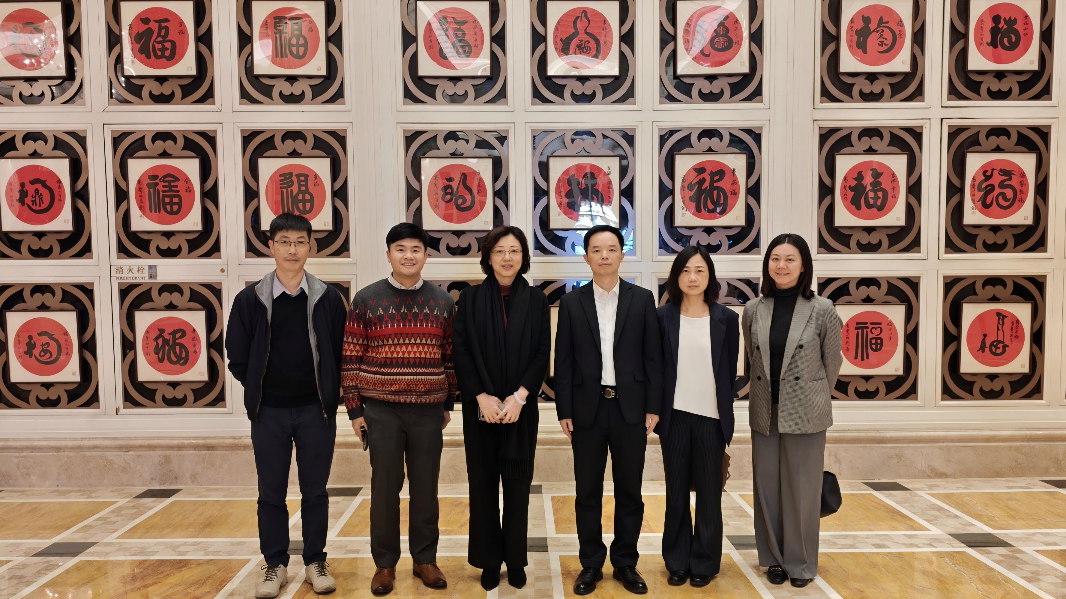 香港特区政府驻粤办副主任叶海崙一行访问福建